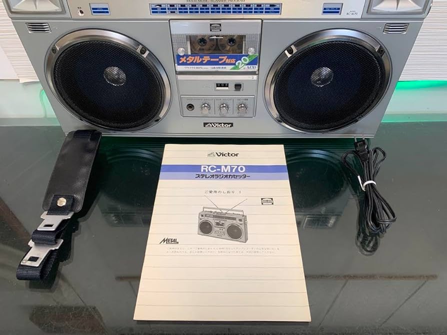 ✳︎Sakuragi Rui ✳︎ VICTOR RC-M70 JVC Victor RC-M70 AM FM Stereo Radio Cassette Recorder
